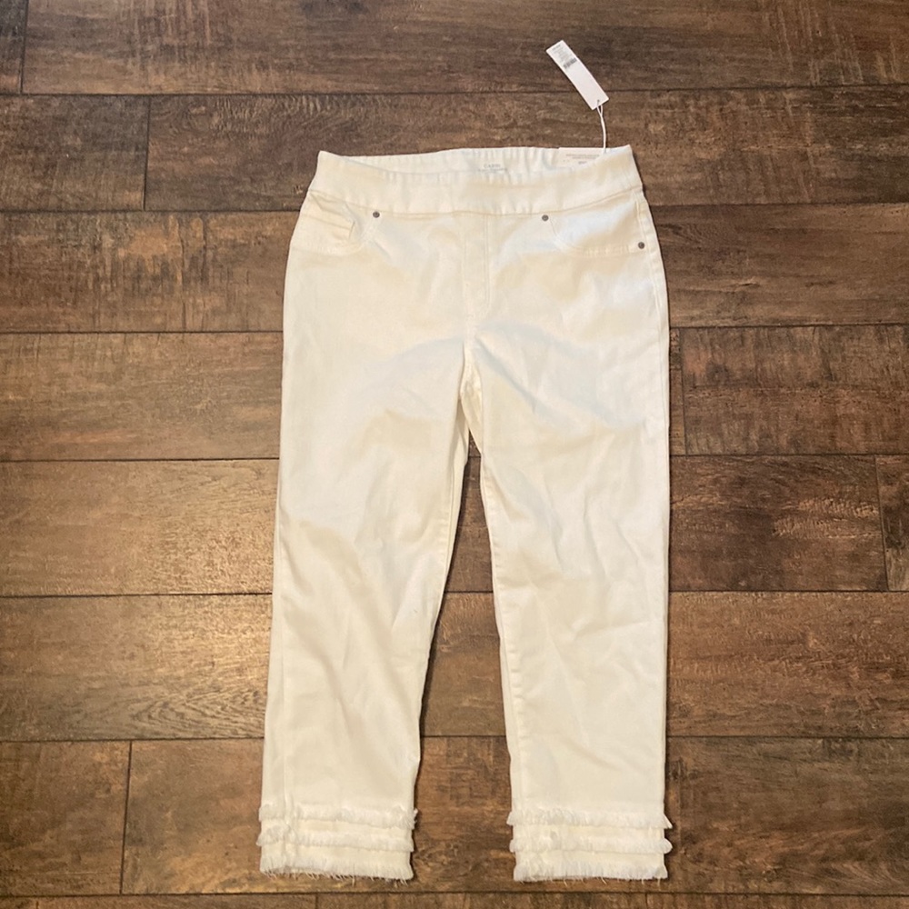 Chico’s crop basic alabaster (brand new with tags)